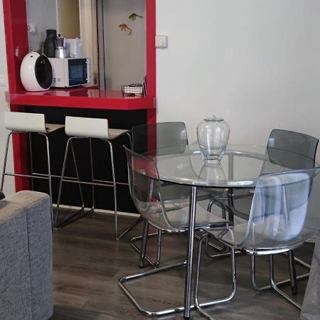 Apartamentos Crispin Anais Корелья Экстерьер фото
